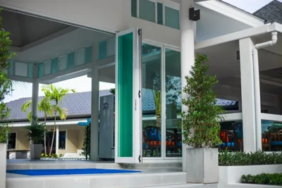 Tuana Hotels Brook Pool Access – Foto’s 5