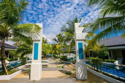 Tuana Hotels Brook Pool Access – Foto’s 14