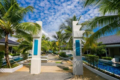 Tuana Hotels Brook Pool Access – Foto’s 16